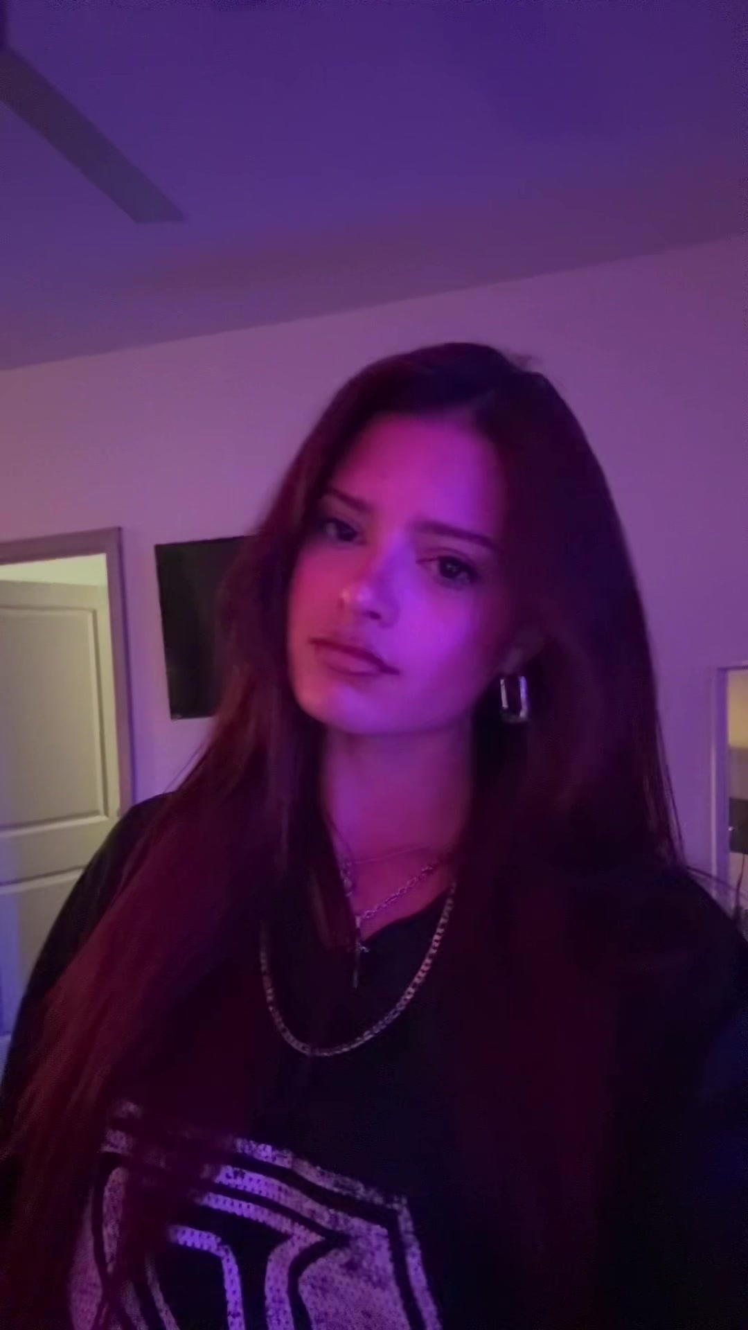 @Isabella