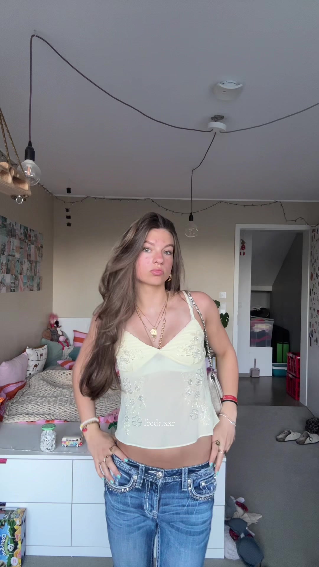 @freda.xxr
