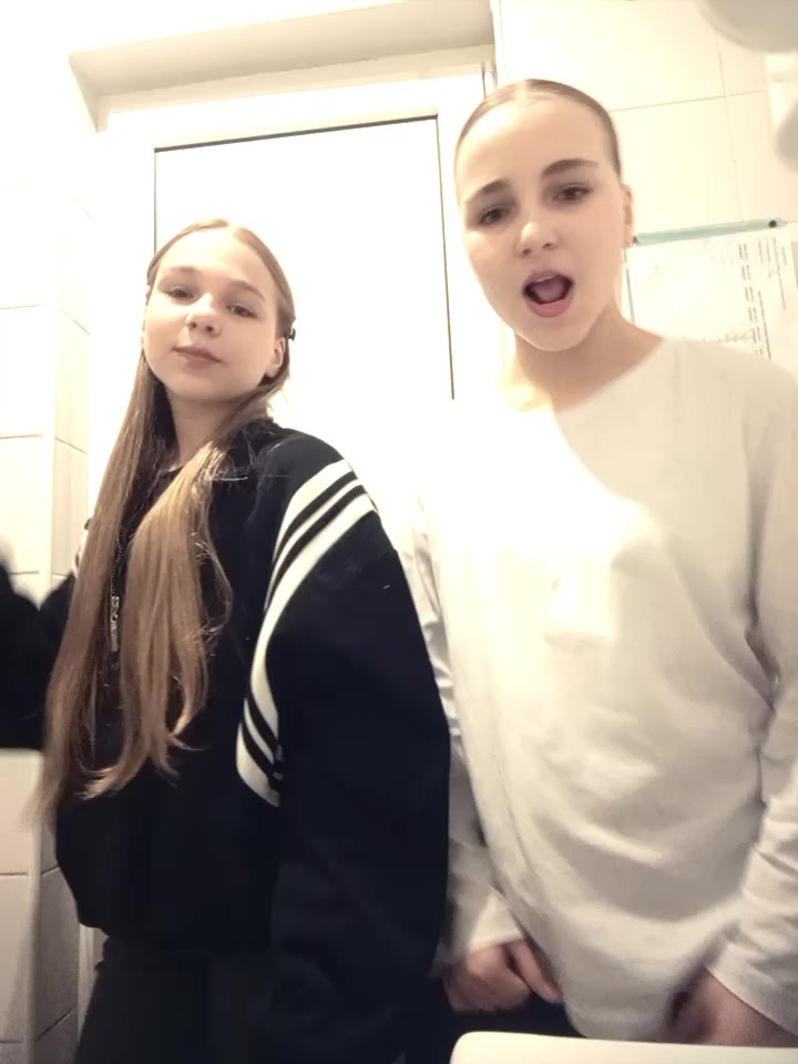 @хз чё