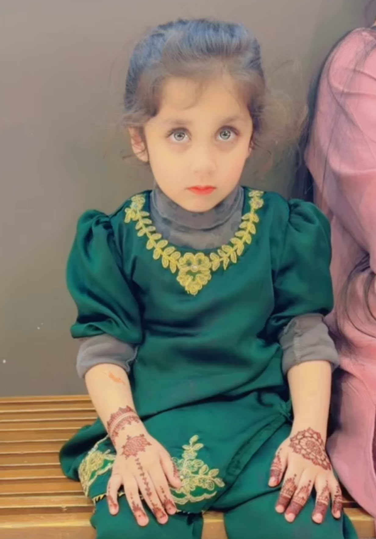 @Twins Ashar & Ayra 🇵🇰