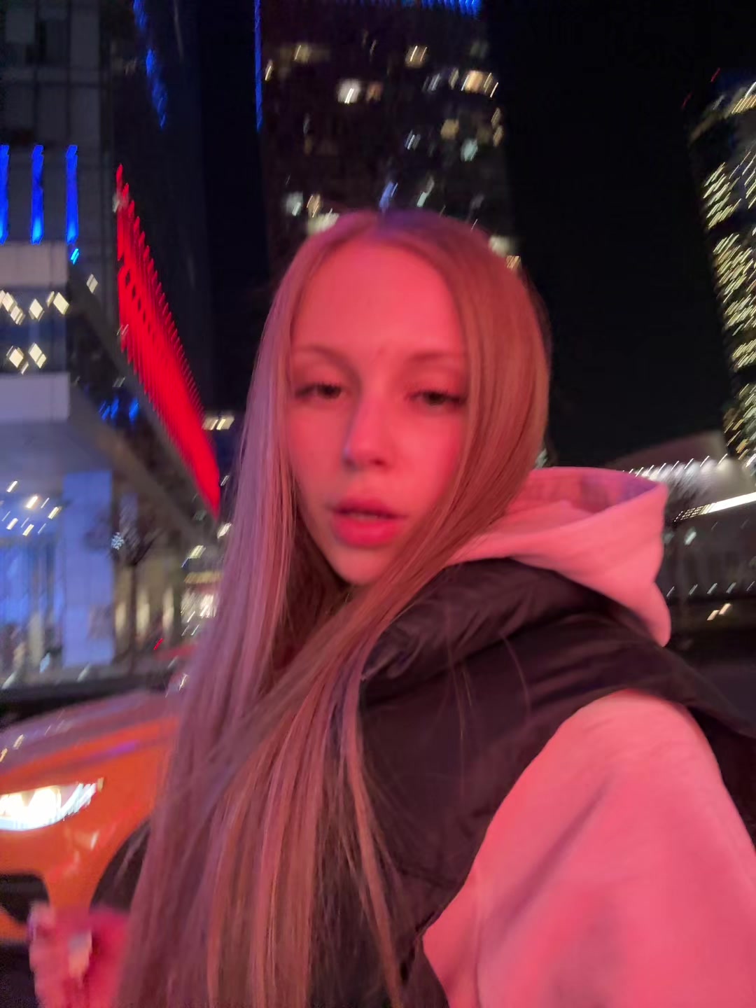 @🩰