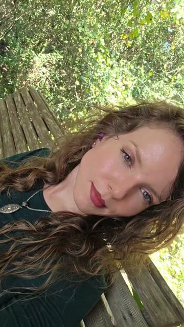 @BecomingⒶGreen