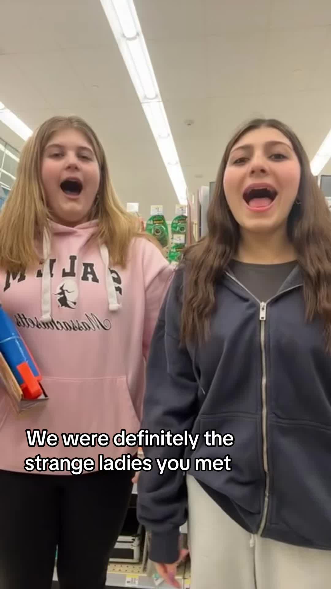 @livininurwalls_