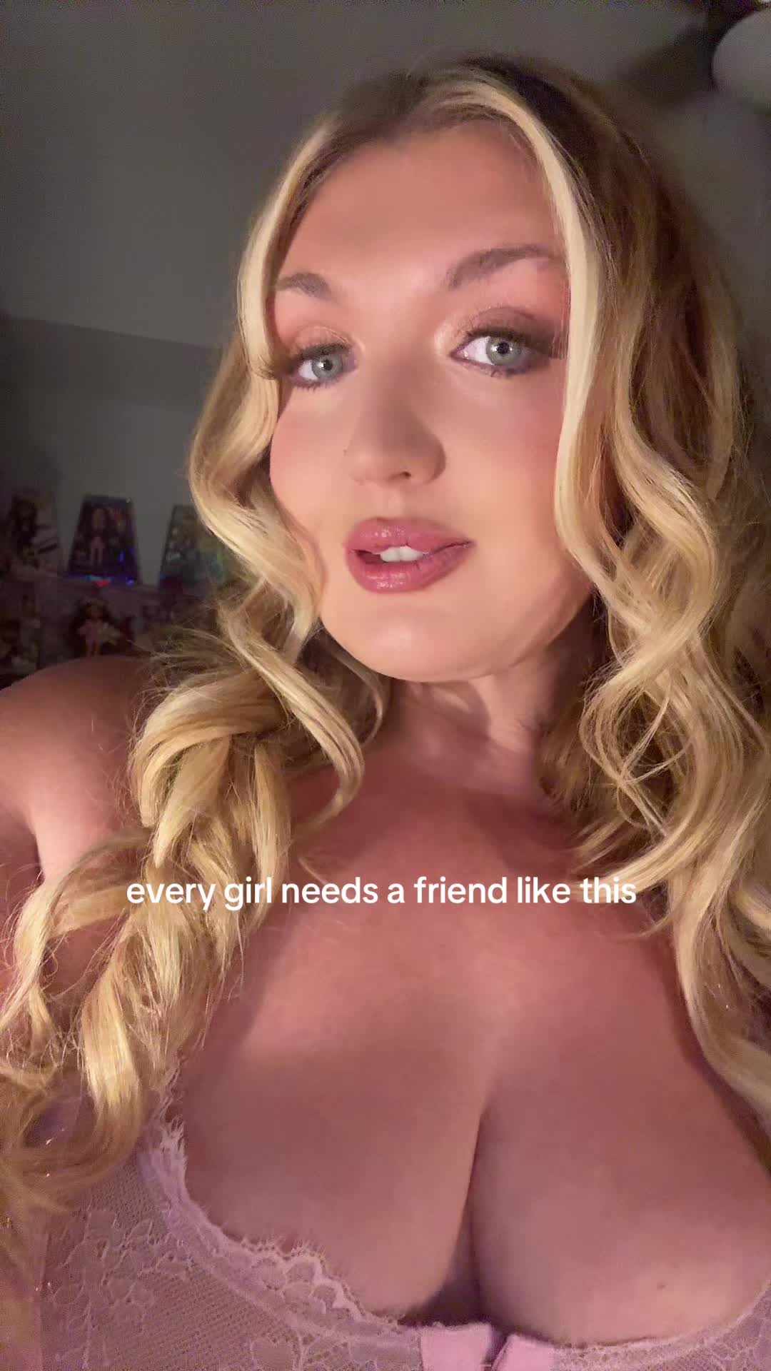 @Shespinkplush