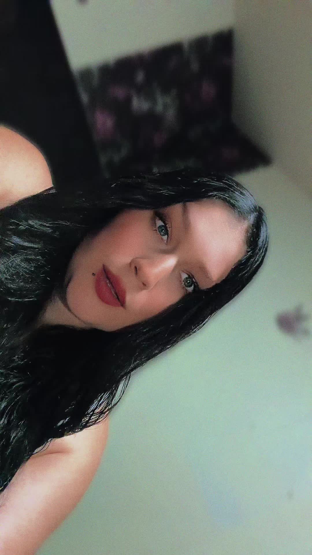 @Roservanii🌹