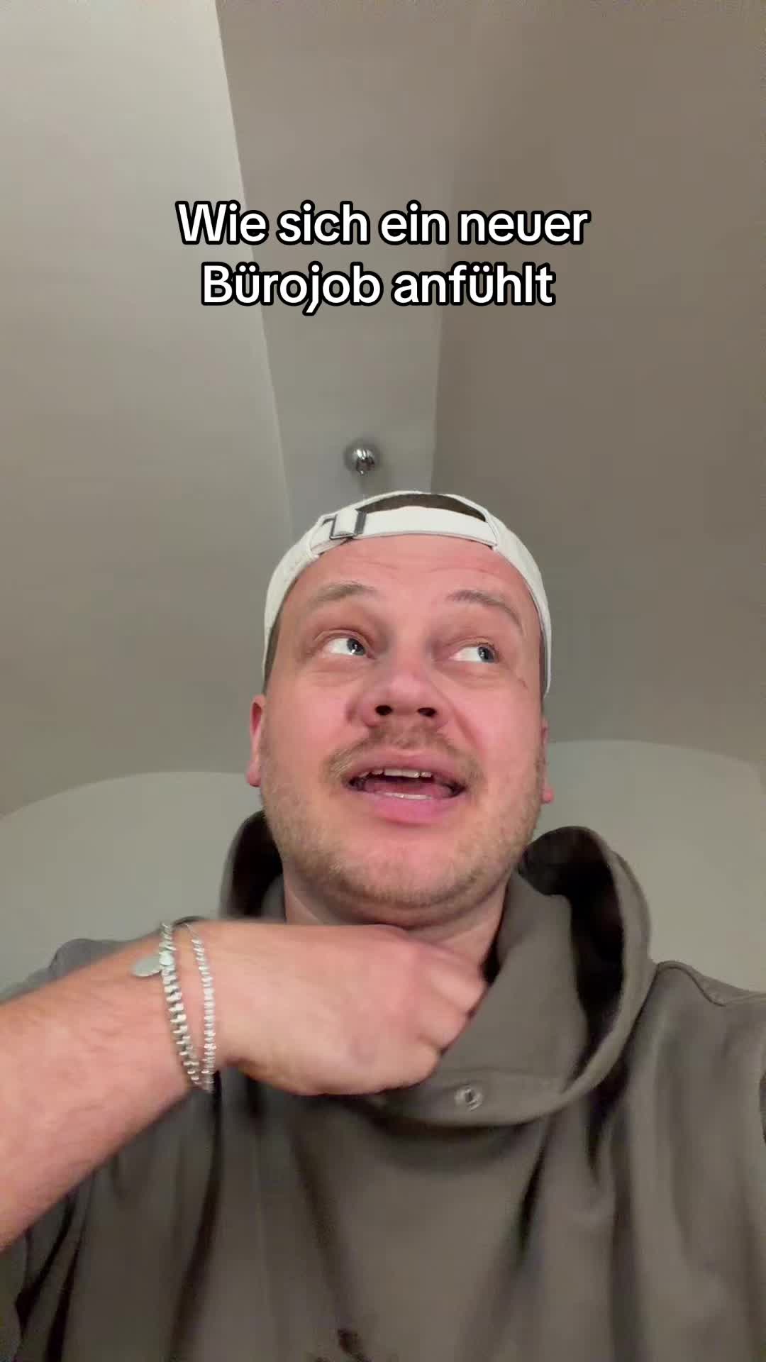 @ClowdyRowdy