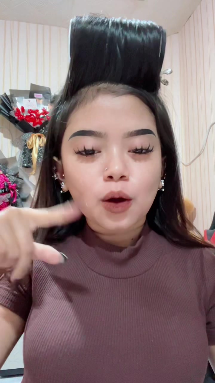 @Moniccc26__