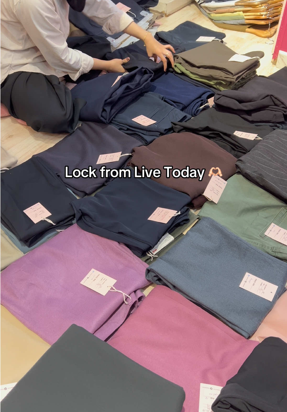 @Lovely Style ThriftShop