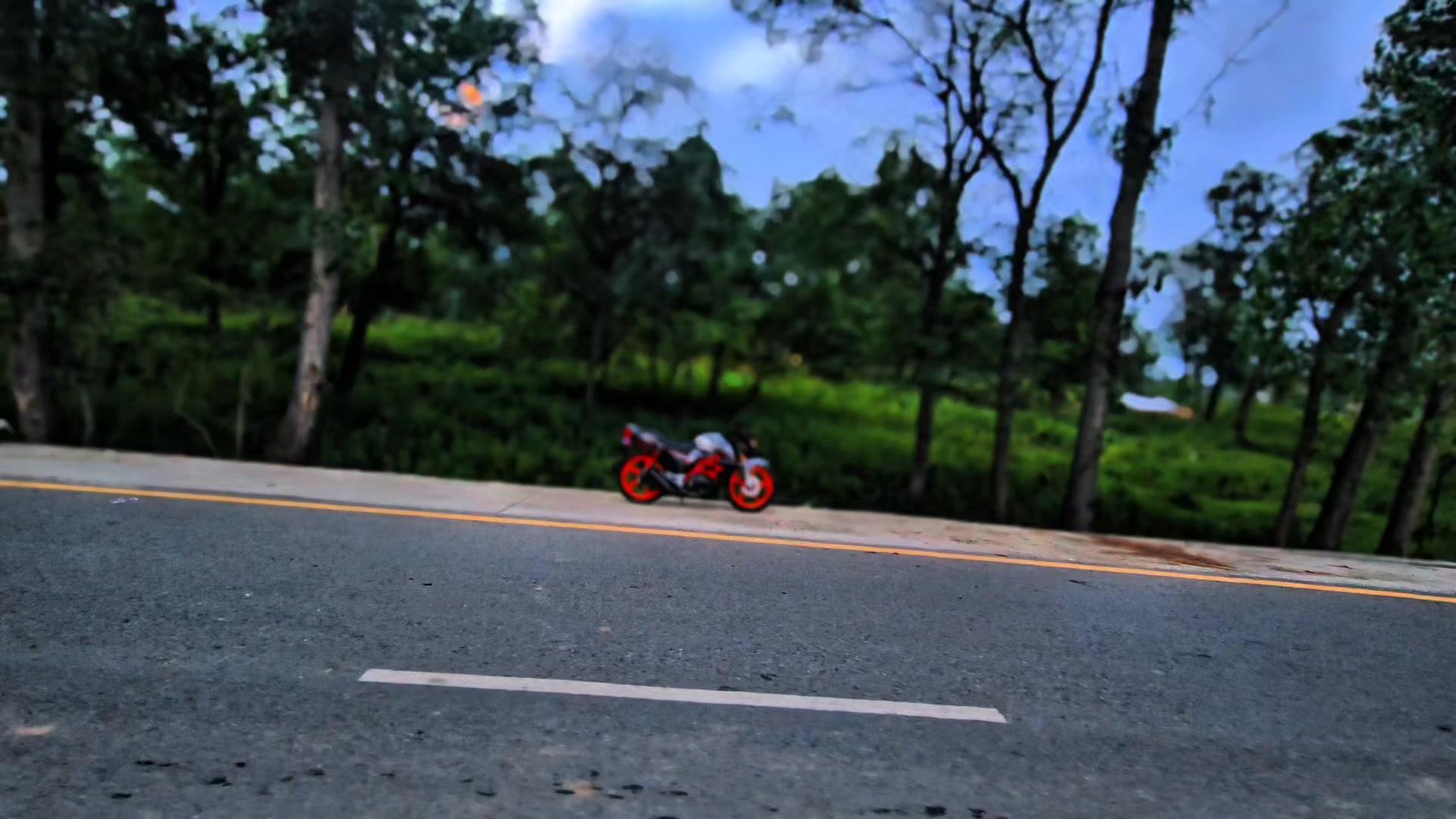 @RAJA 150 👑🔥