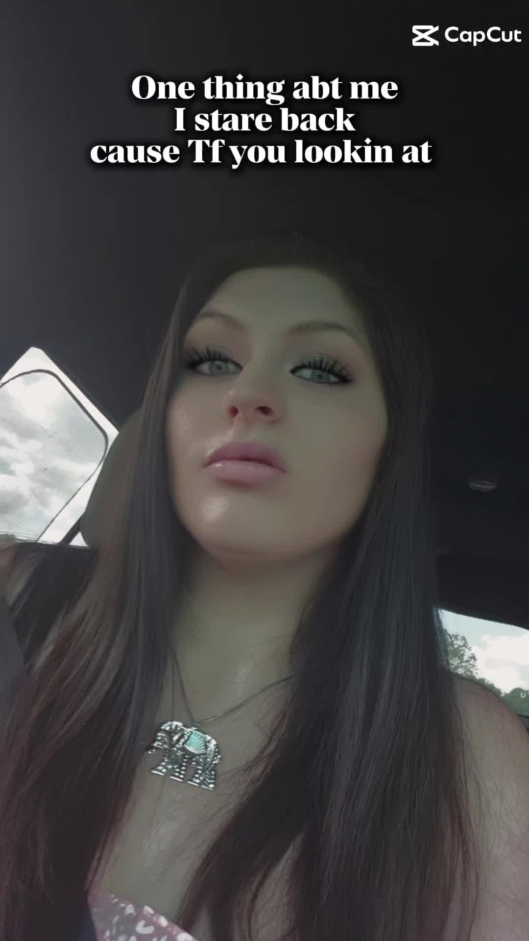 @BlueCollarBarbie 🤟🏻🖤🦝