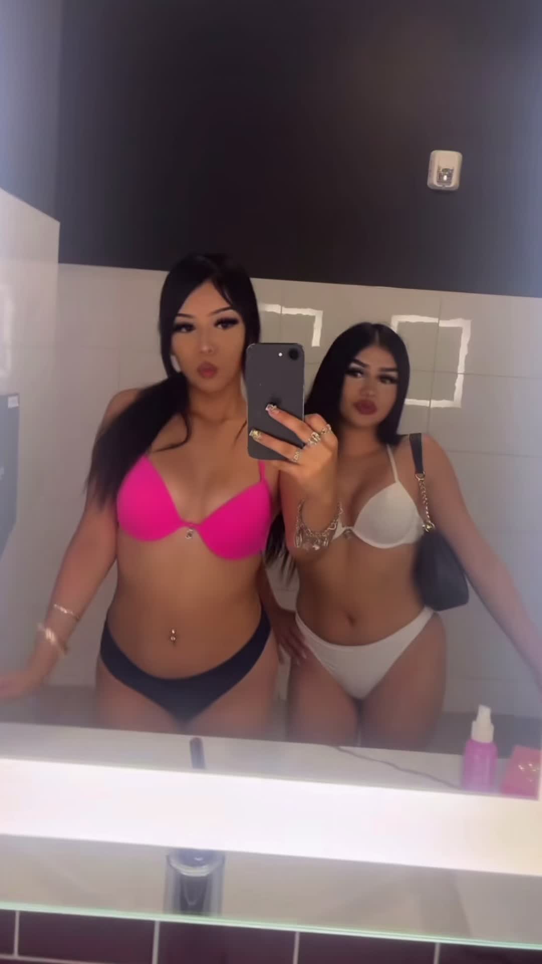 @𝚗