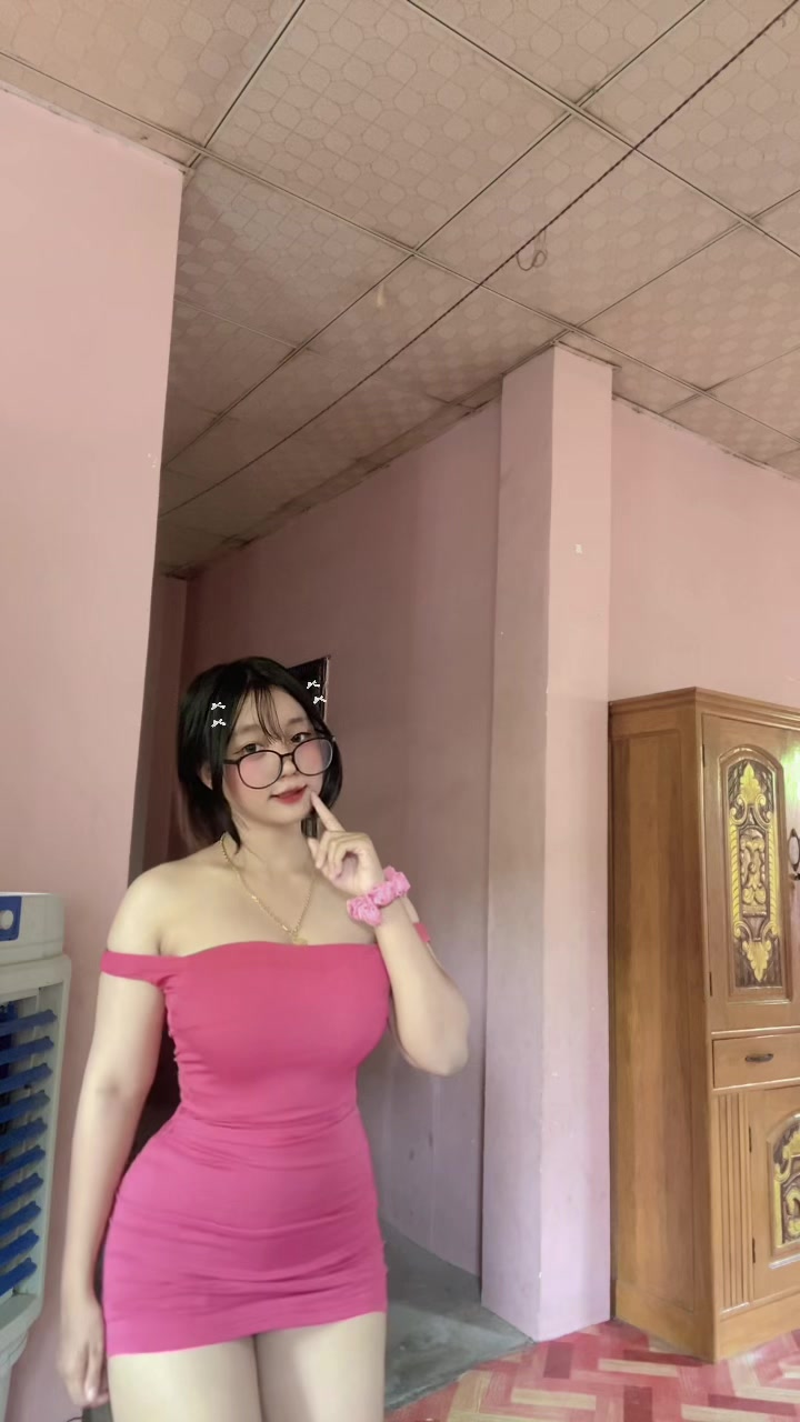 @<3