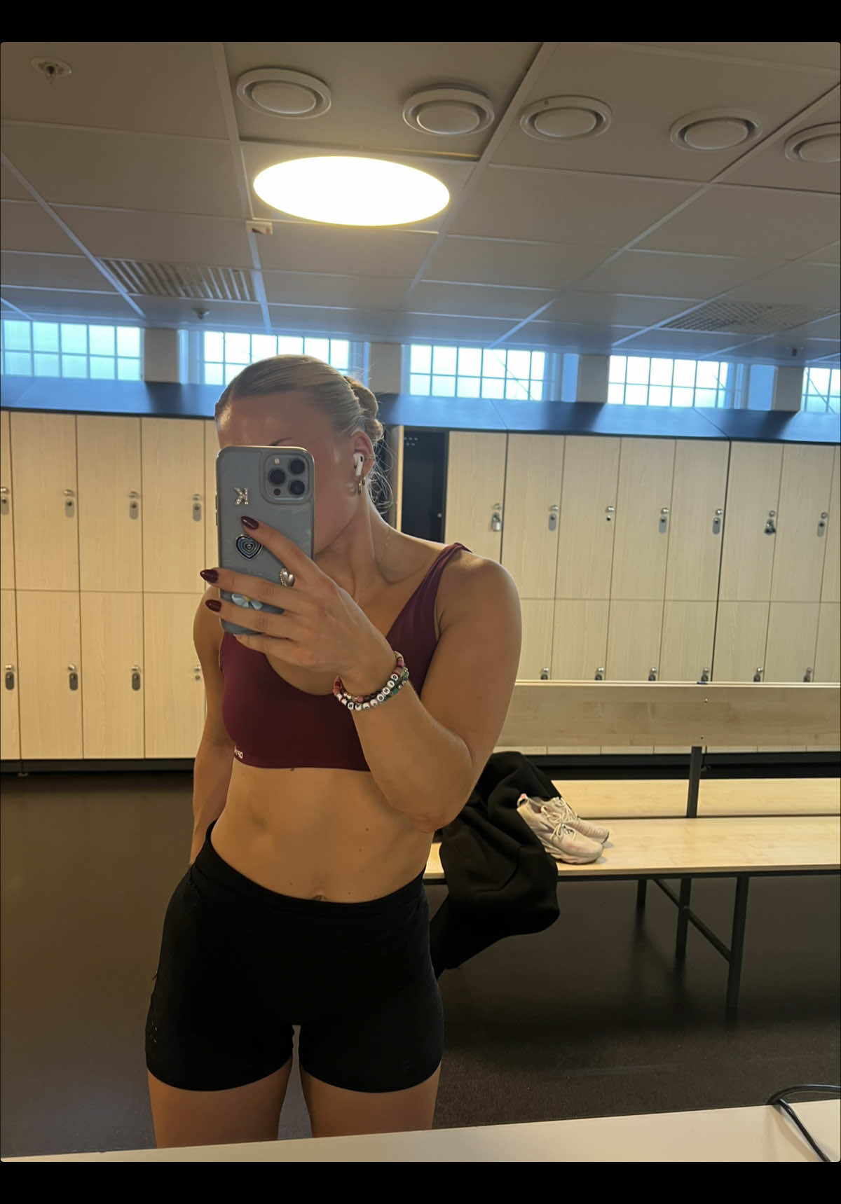 @swedishsoccergal
