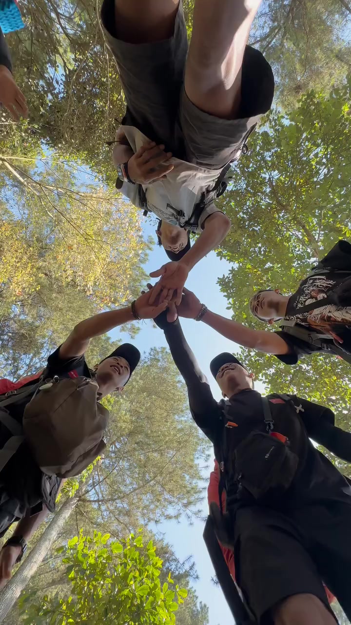 @𝔩𝔞𝔫𝔤𝔦𝔱 𝔟𝔦𝔯𝔲