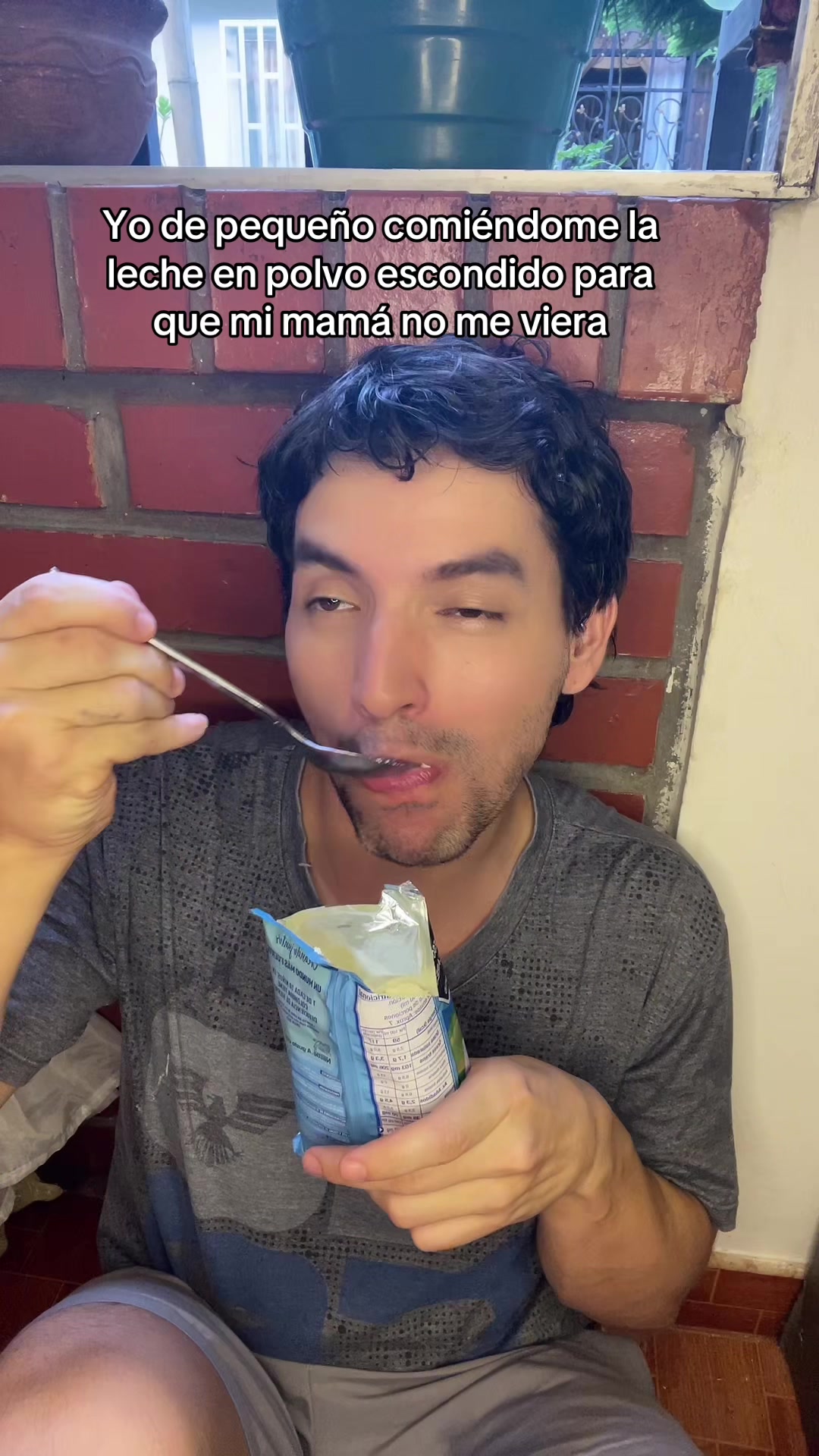 @Johnalexguiño