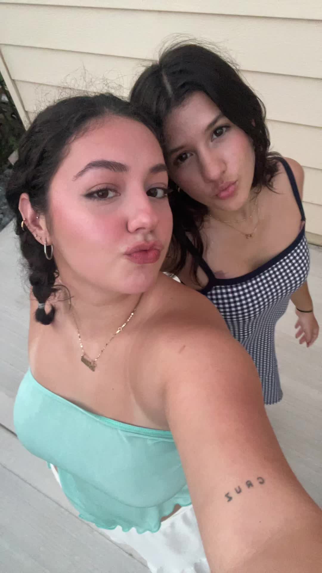 @BriCruz