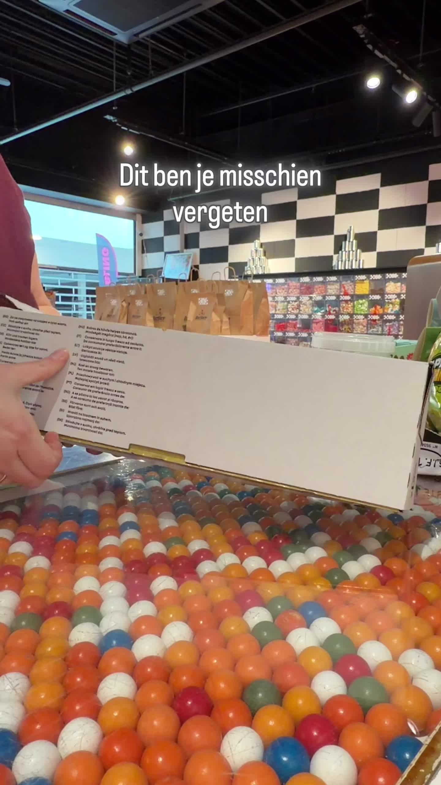@AvoShop | 90s Candy & Gadgets