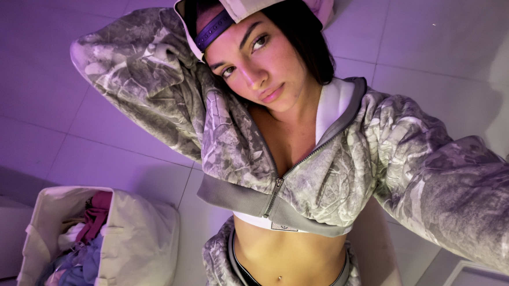 @itsvalur