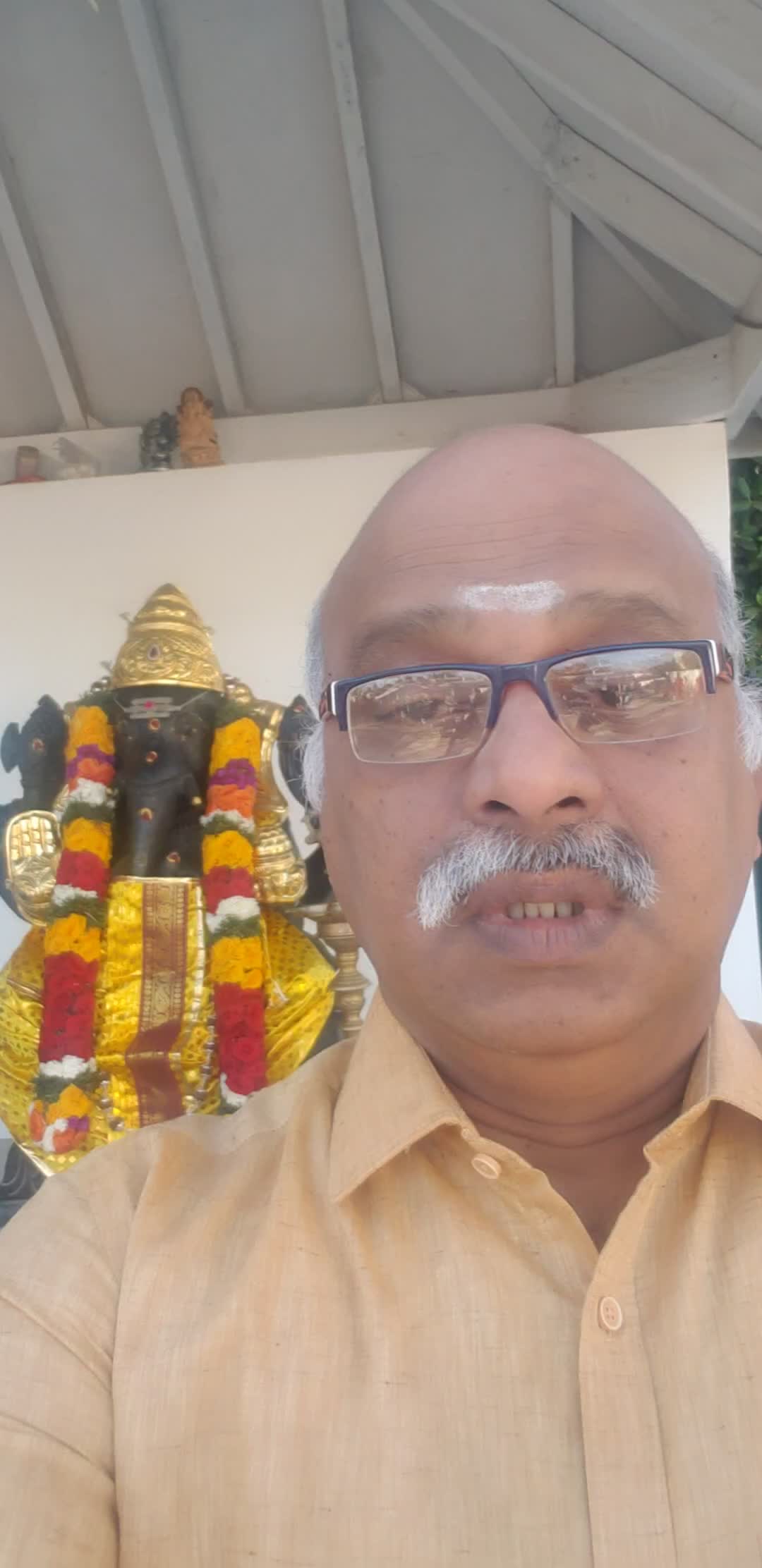 @Los Angeles Tamil TV