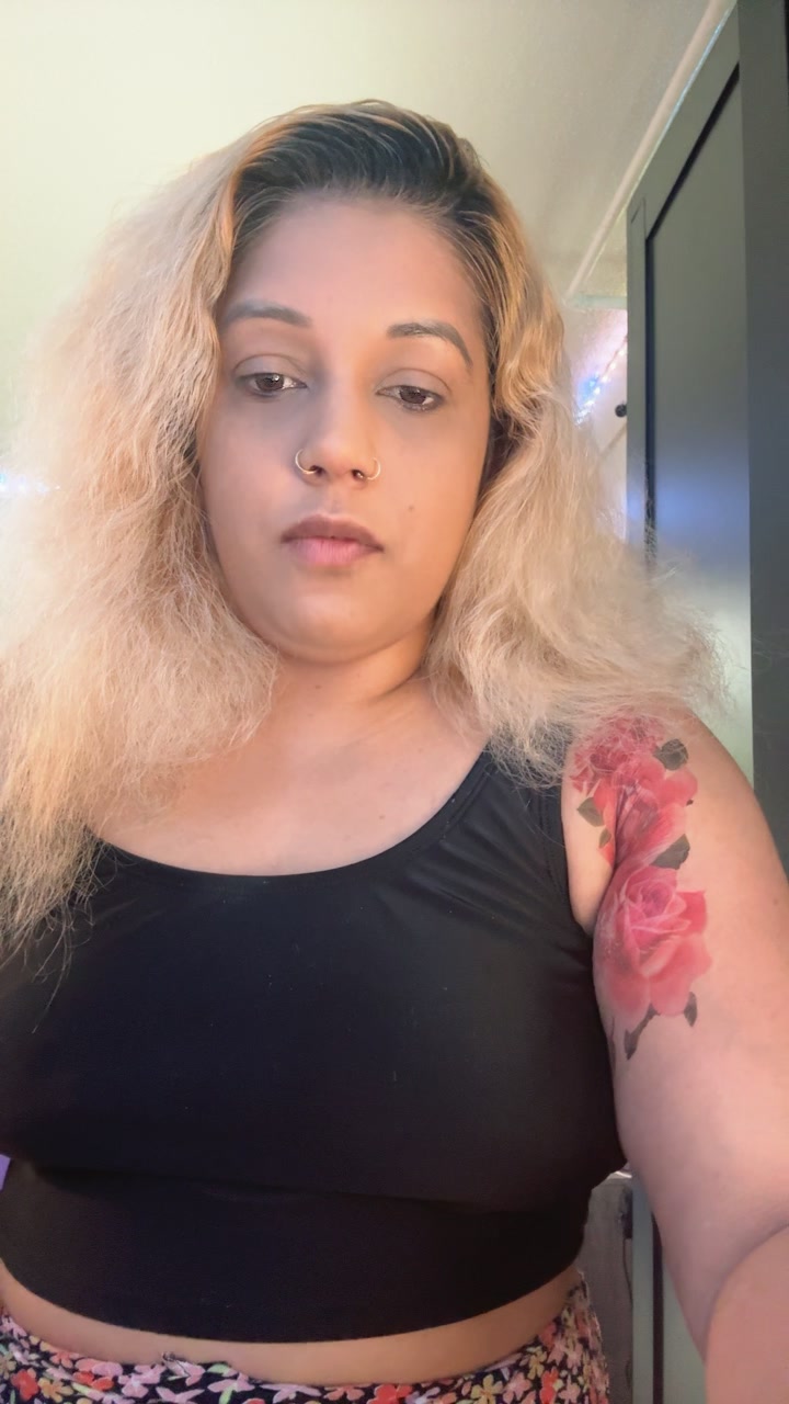 @⭐️lusciouslipz🇸🇷🇮🇩🇬🇾