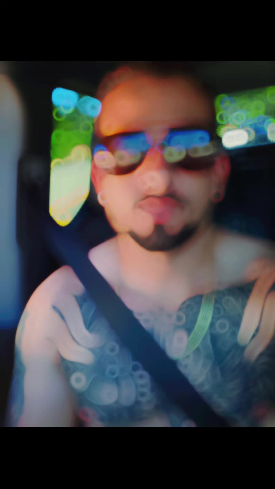 @alvaro99