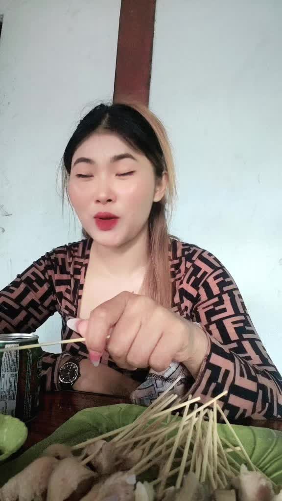 @Thin Zar
