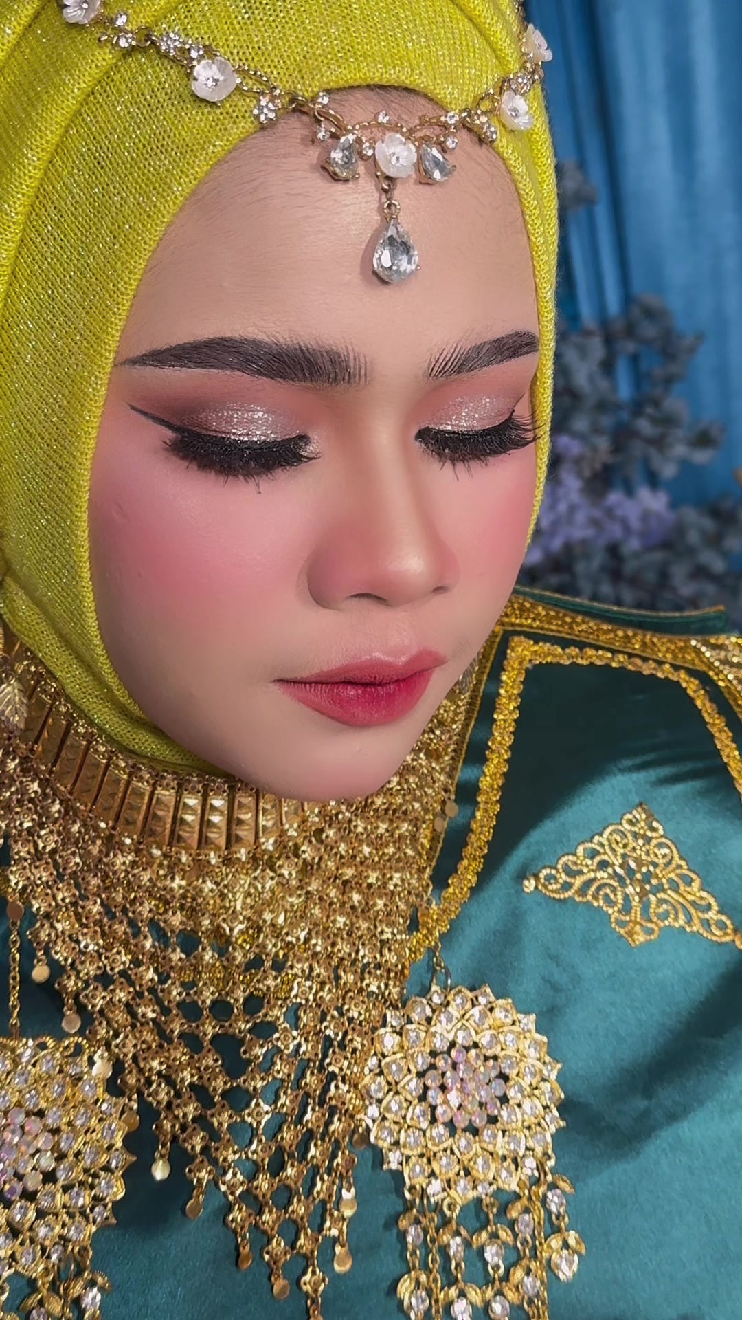 @Yulia_Makeup