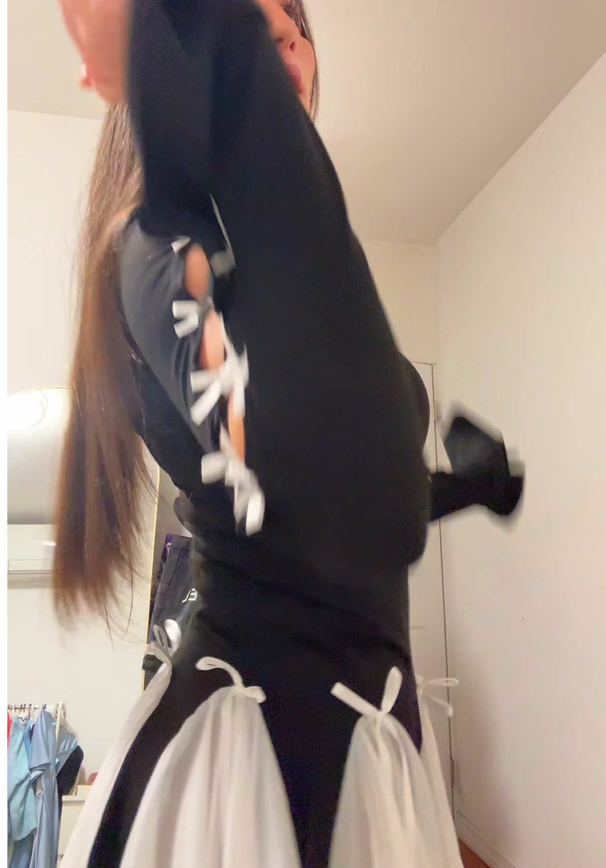 @b <3