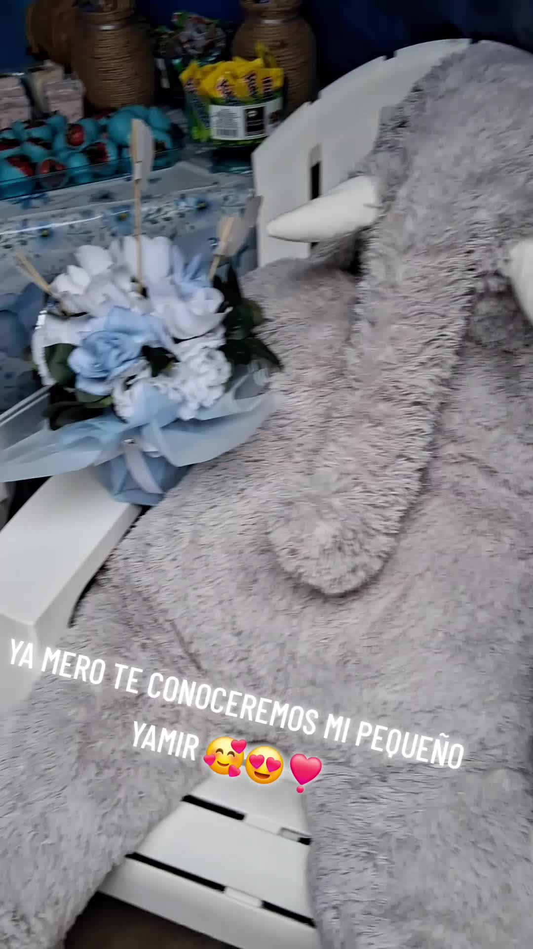 @Elena Caballero115
