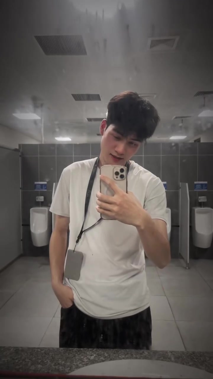 @Nghi&ecirc;m n&egrave;e