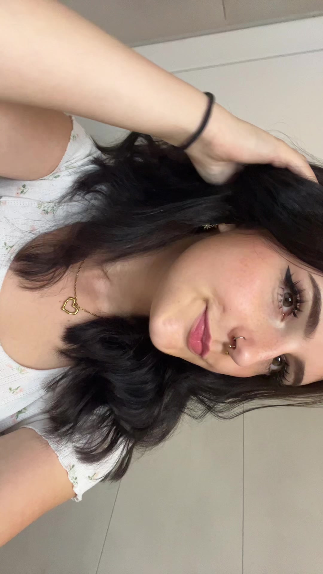 @𝐀 𝐫 𝐭 𝐞 𝐦 𝐢 𝐬