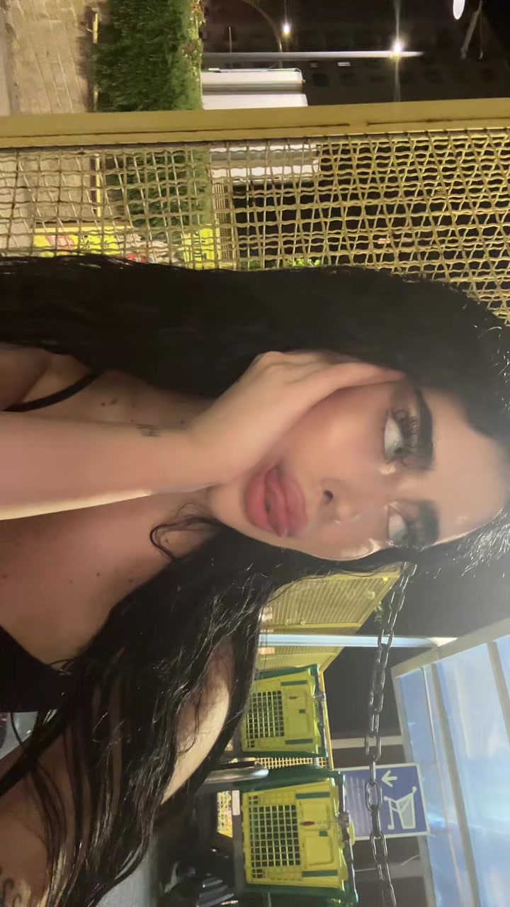 @Ludovica