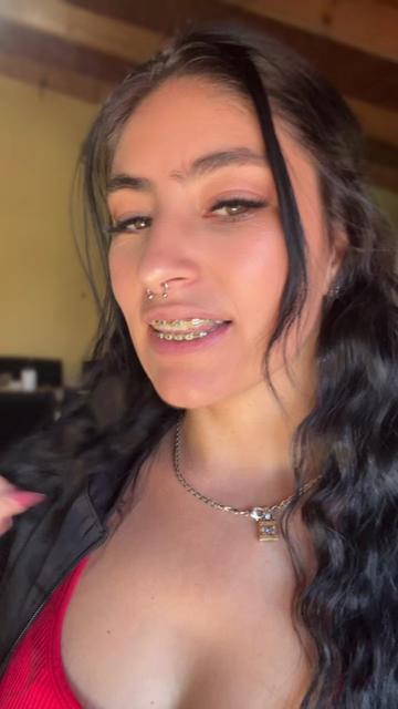 @angieurtubey
