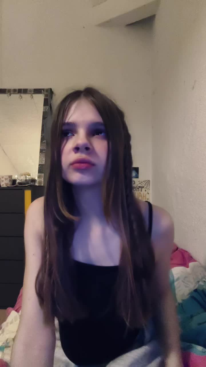 @nqq33