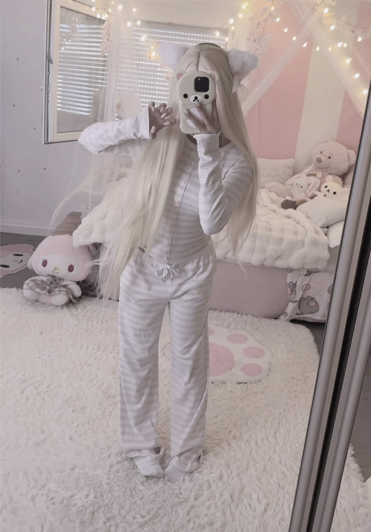 @~:~