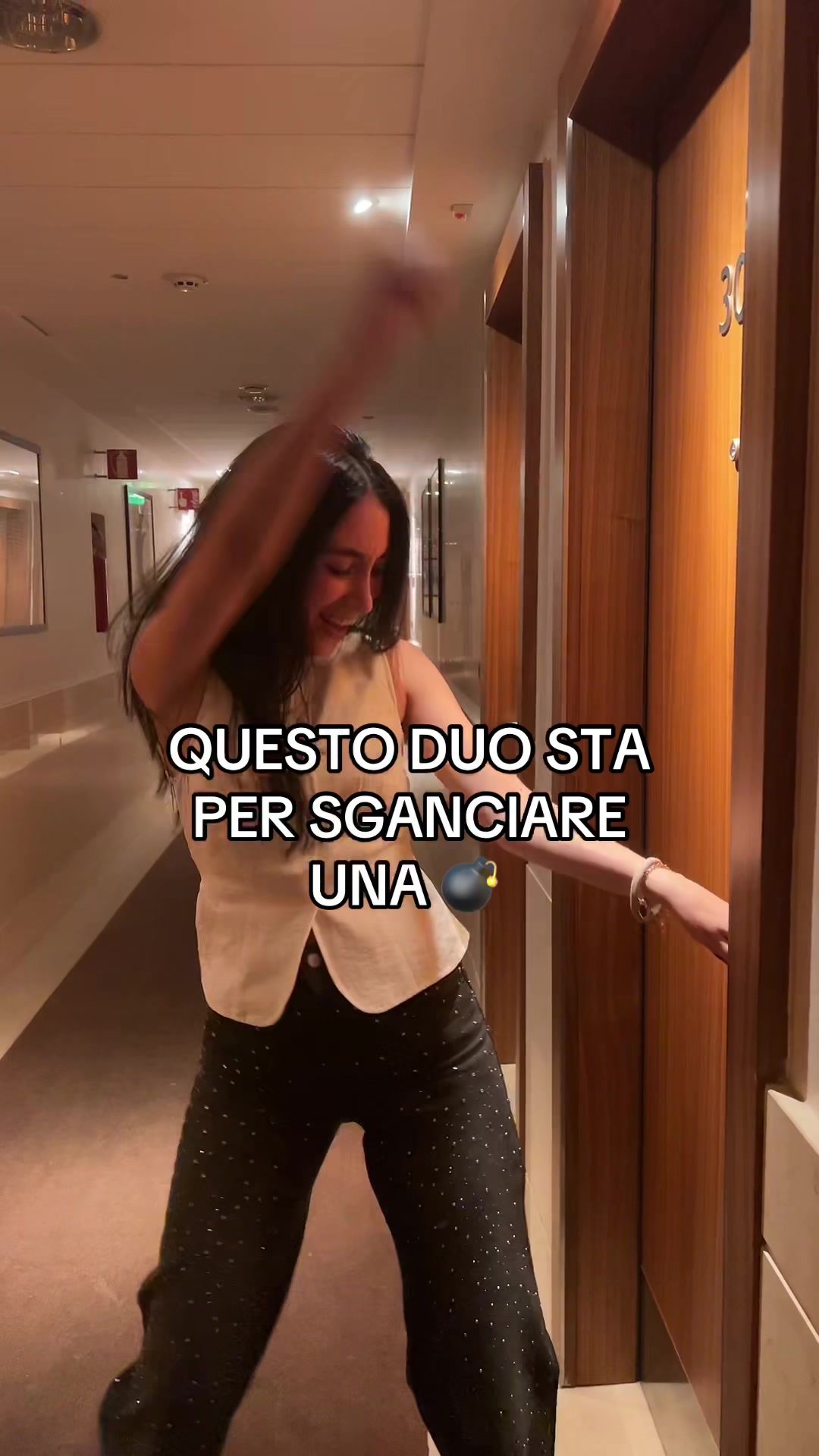@𝓛𝓲𝔃𝔃𝔂 𝓢. 𝓦𝓱𝓲𝓽𝓮