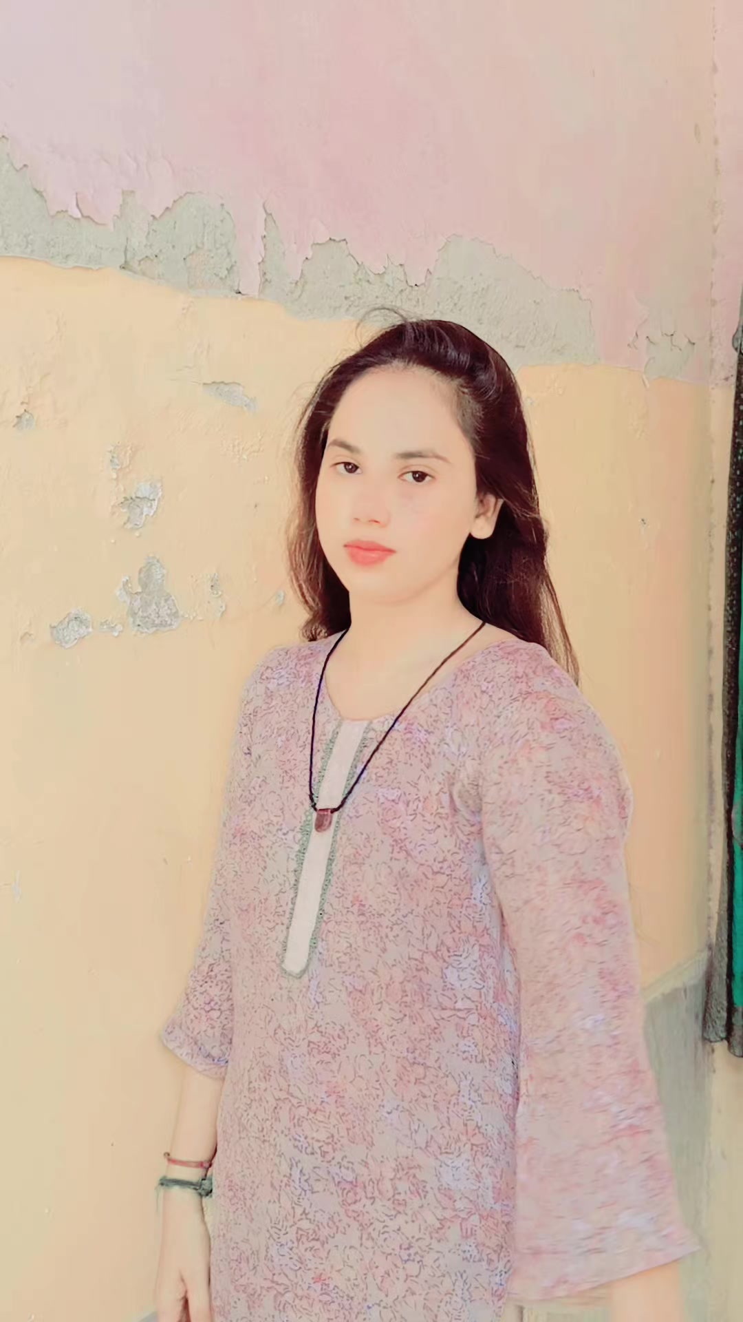@Anayakhan