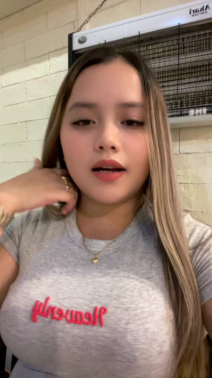 @shayna mae