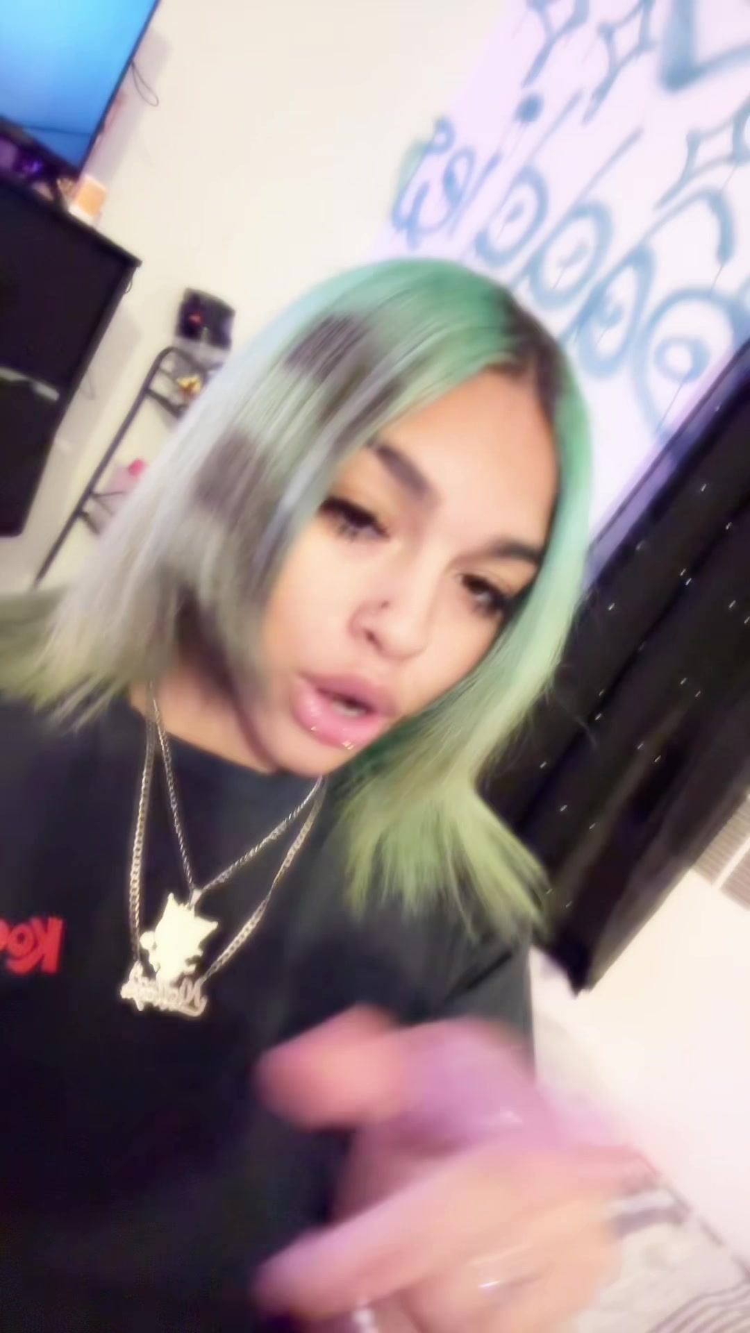 @nana