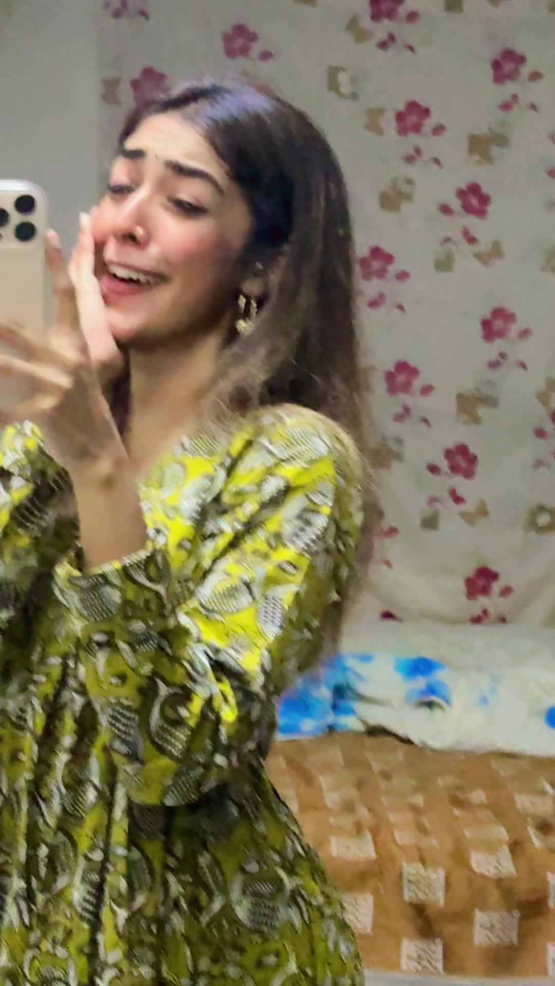 @tαrα✨