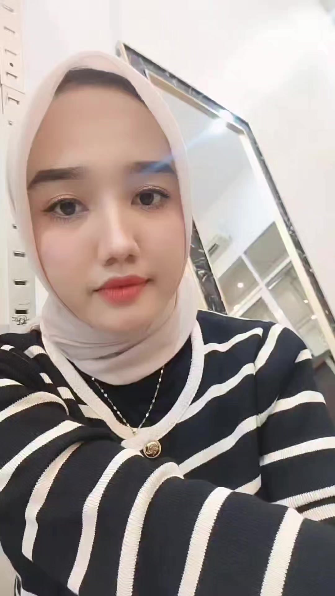 @humaira0696