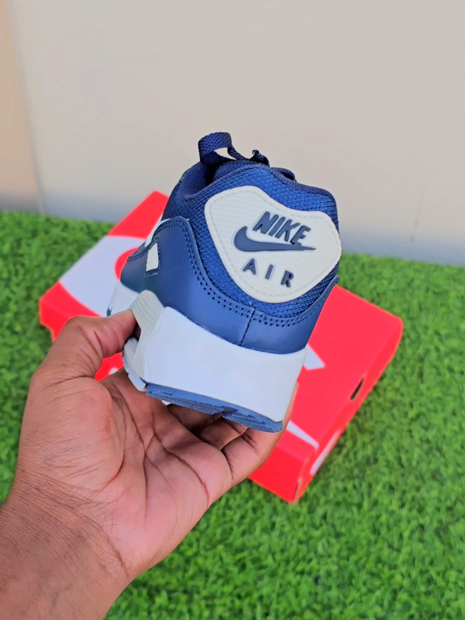 @Jayjaysneakerscpt(pty)ltd
