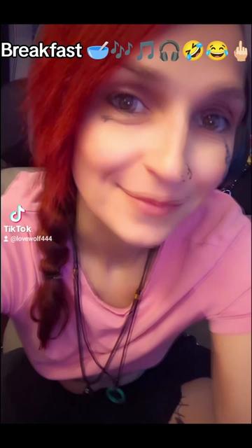 @LoveWolf444