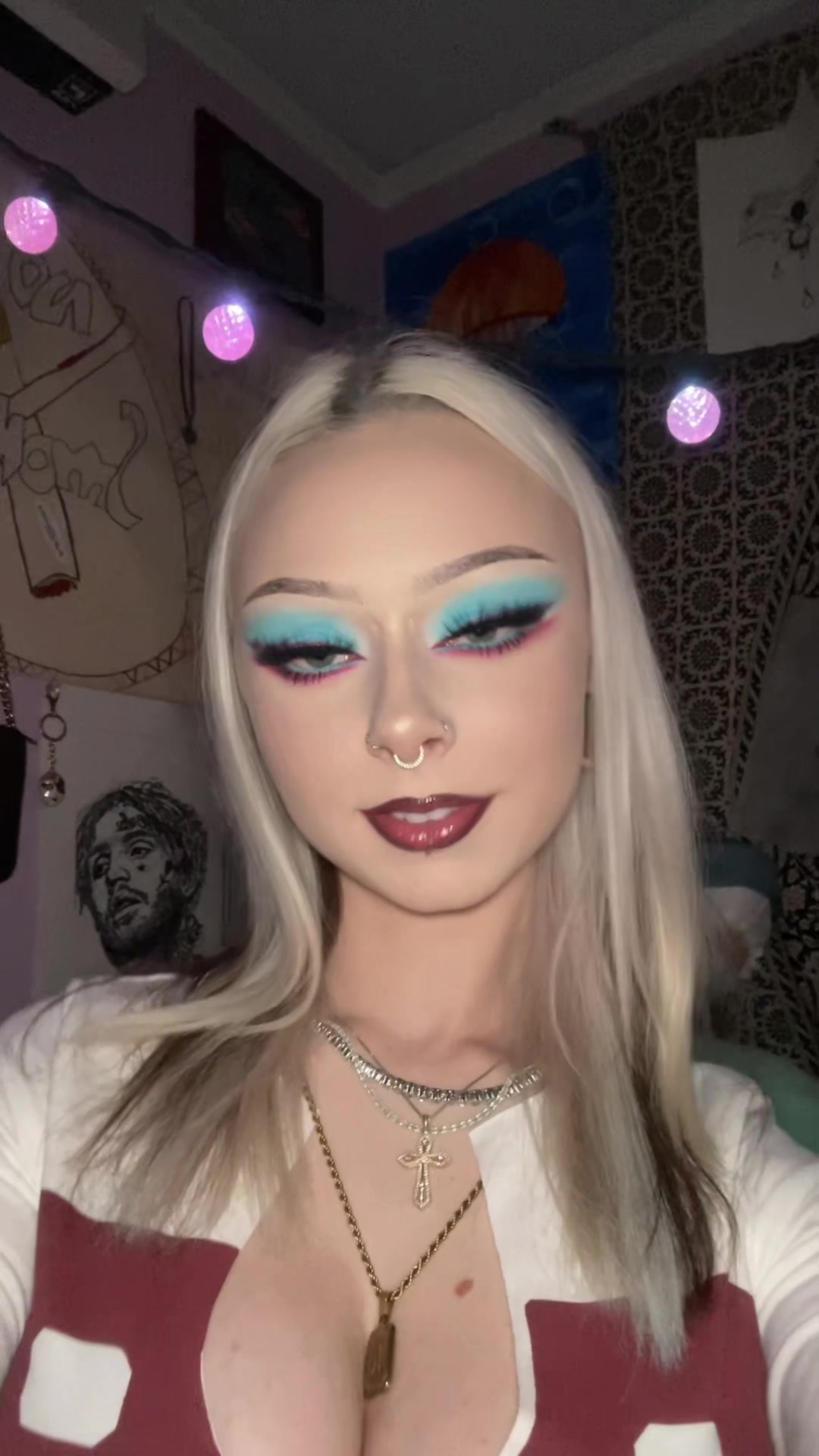 @🧐