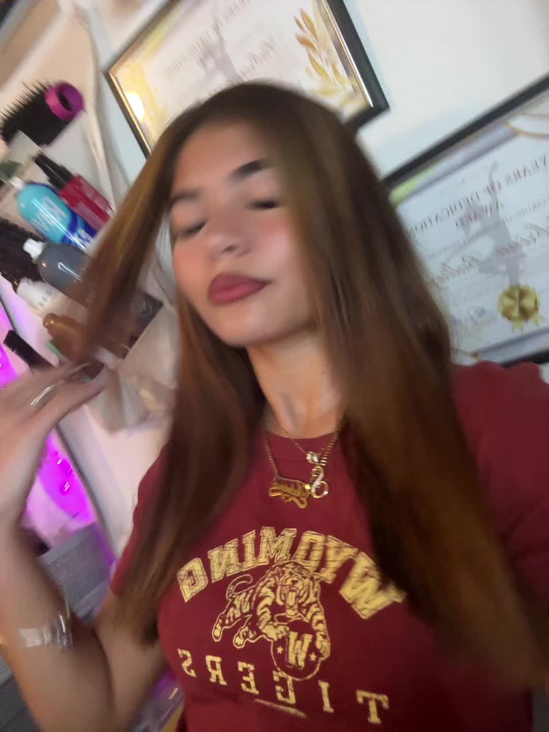 @Sabrina💋