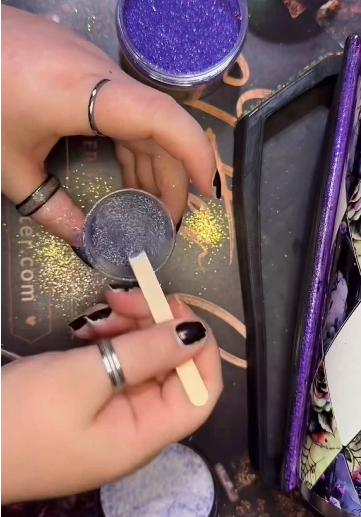 @The Cult Glitter Co - Supplier