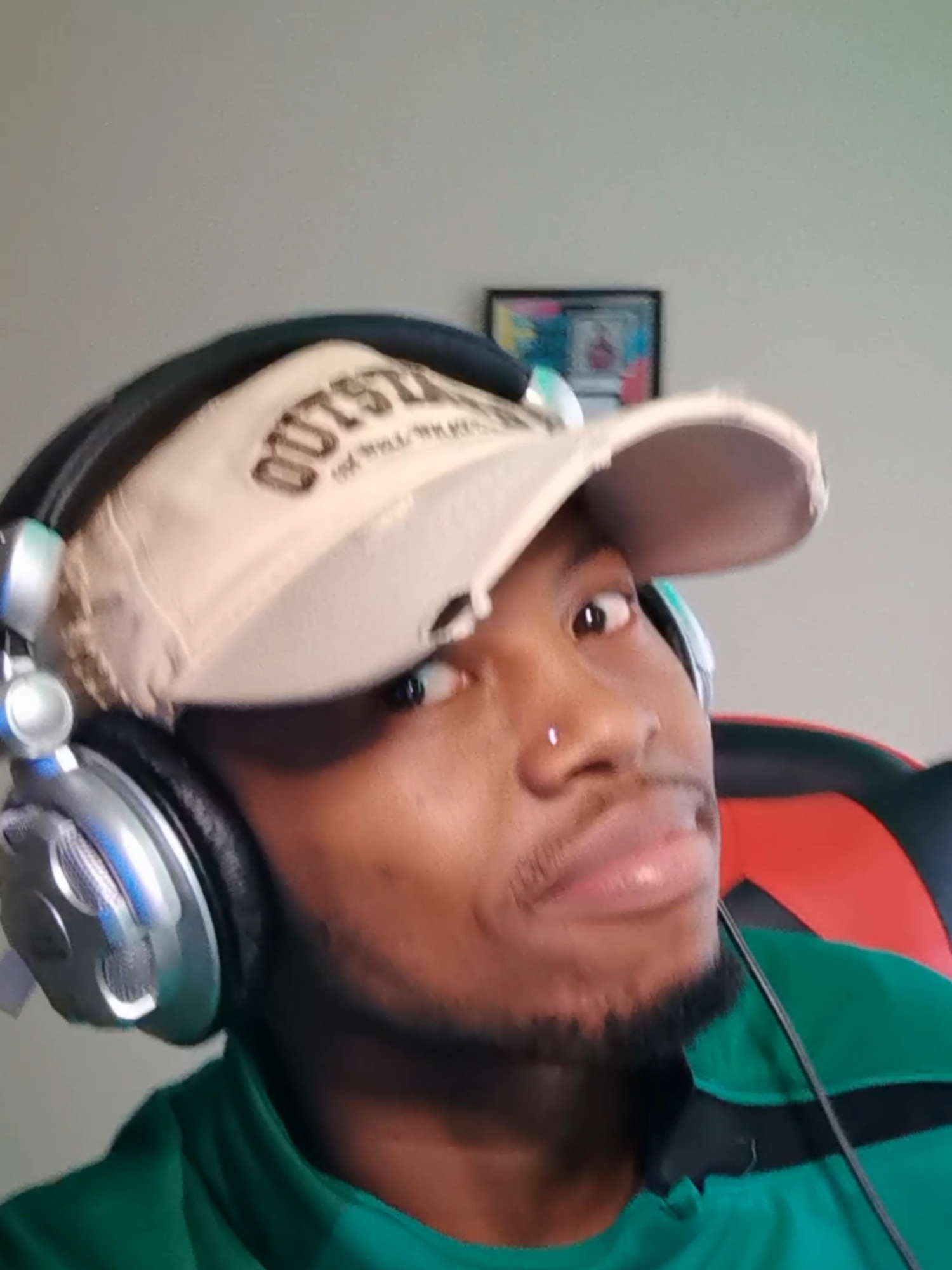 @Bongz_G