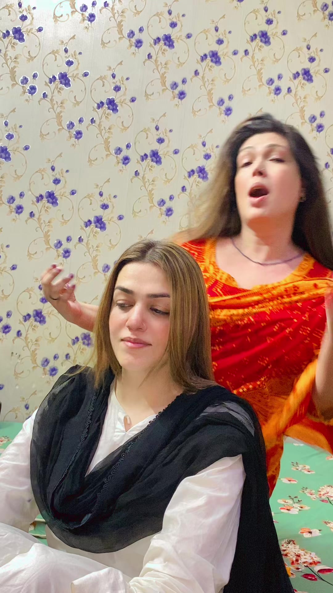 @Taniya Bloch