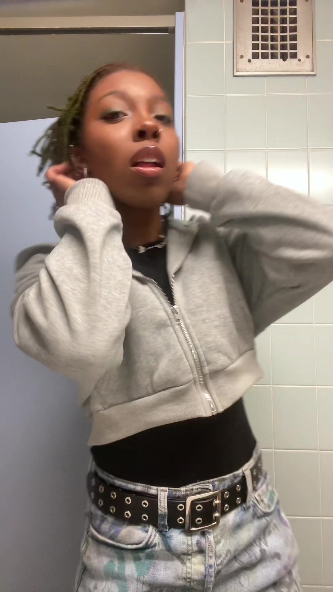 @luvmina23