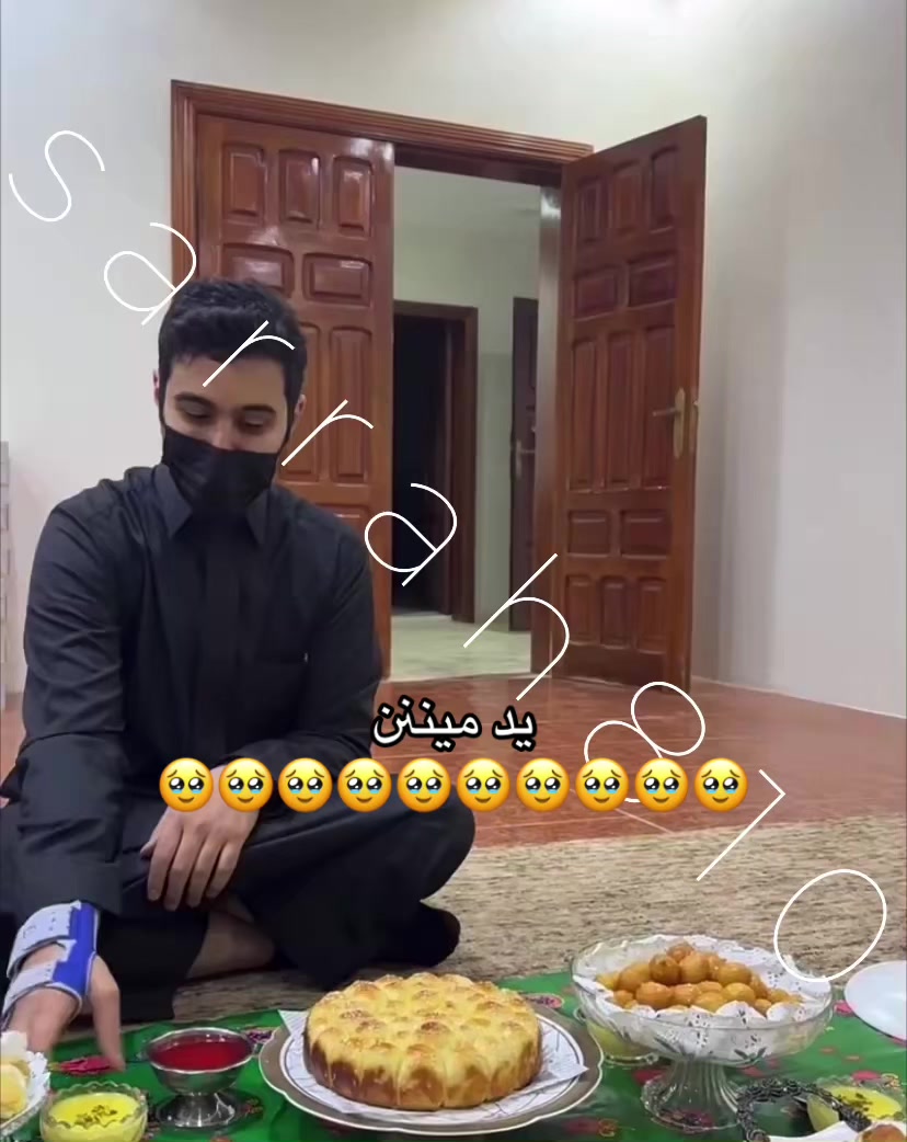 @سـاره الخمسـان ☪︎🐰